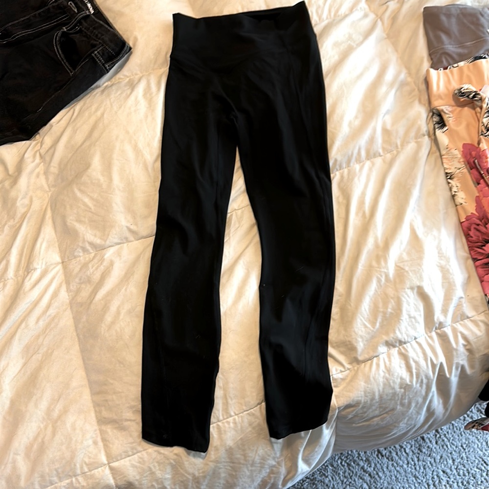 Halara high wasted body shaping 7/8 leggings